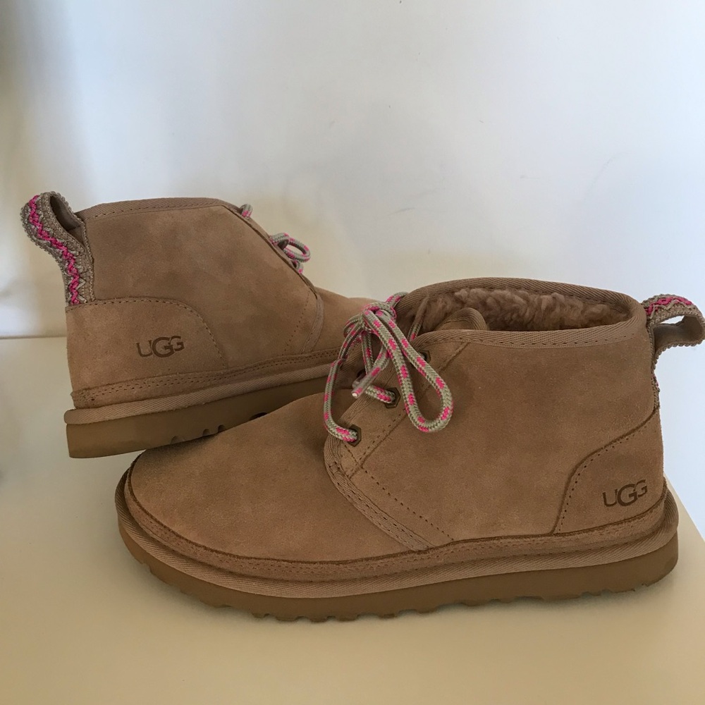 UGG Neumel Suede Leather Chukka Boots, size 8